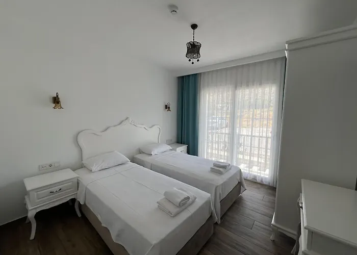 Alesya Otel Ciftlikkoyu