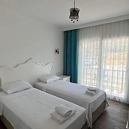 Отель Alesya 4*