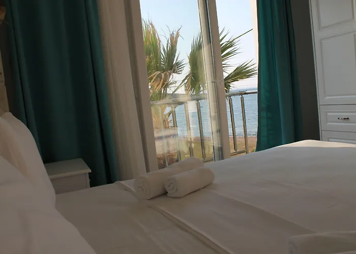 Alesya Hotel 4*